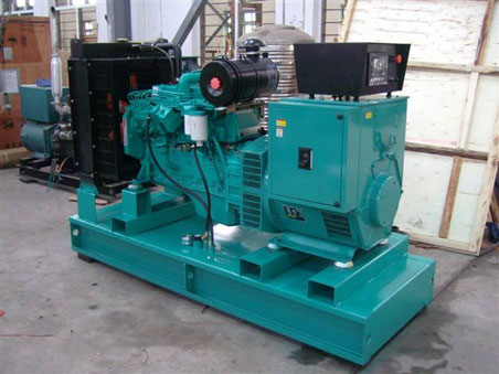 岳塘200kw康明斯柴油发电机组图片 岳塘200kw康明斯柴油发电机组图片
